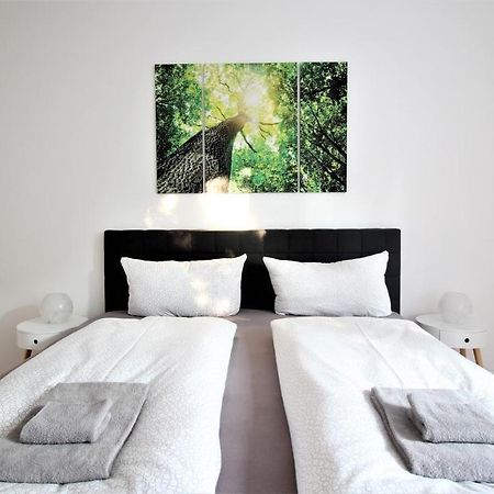 Light-Flooded City Apartment With Balcony And Garden Wurtzbourg Extérieur photo